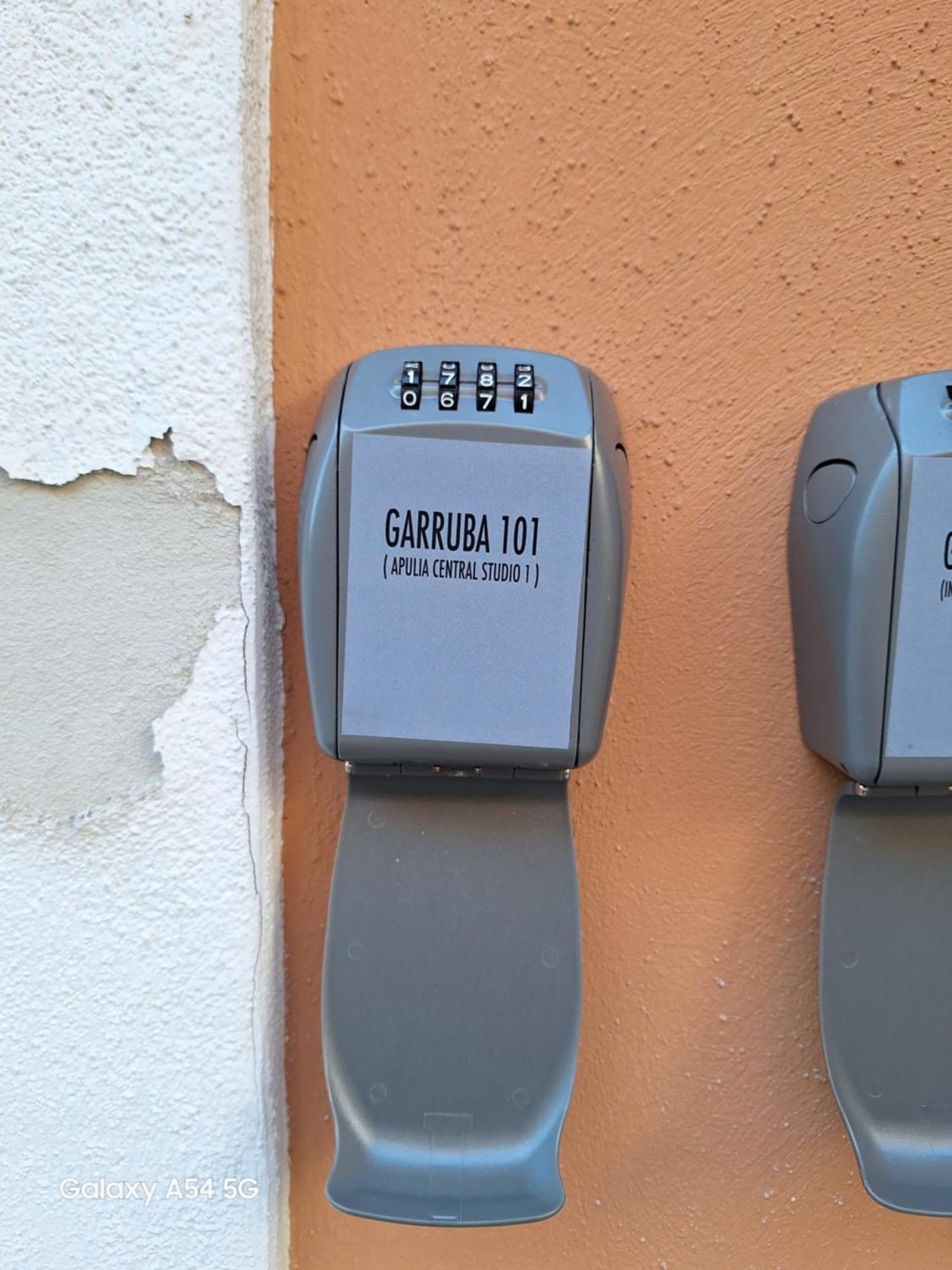 Hotel Garruba 101 Bari Exterior foto
